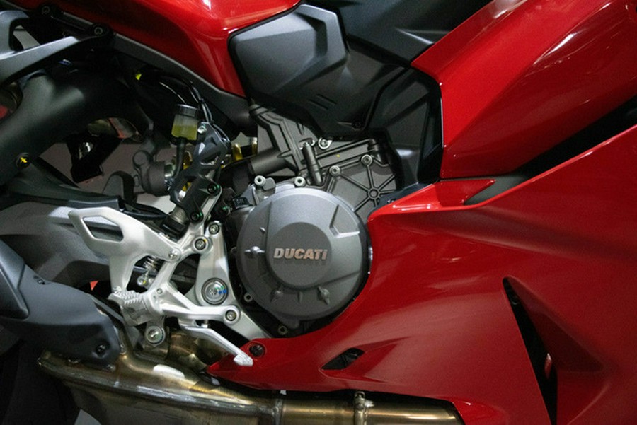 2026 Ducati Panigale V2