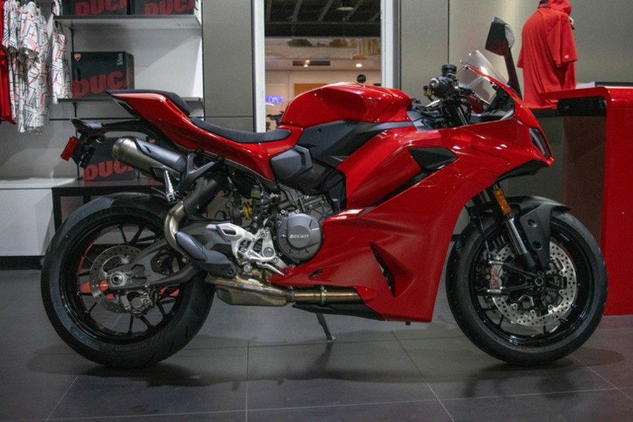 2026 Ducati Panigale V2