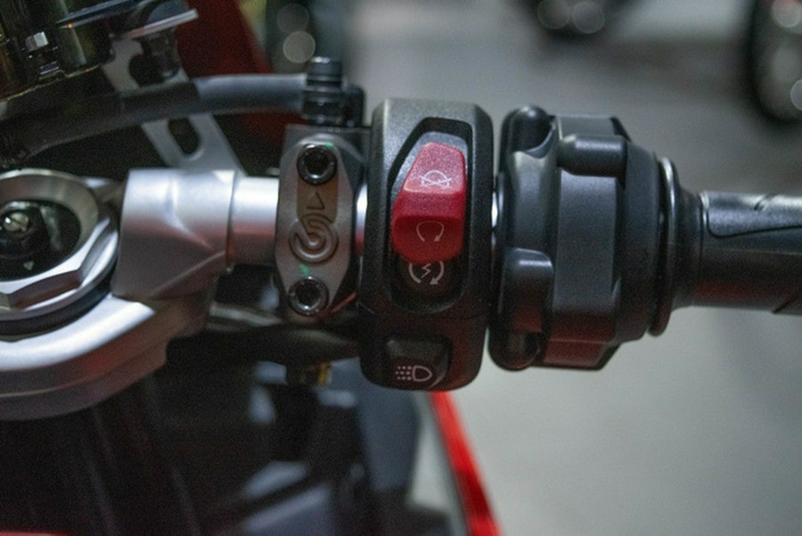 2026 Ducati Panigale V2