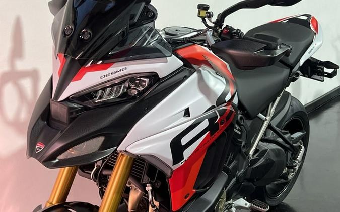 2025 Ducati Multistrada V4 RS