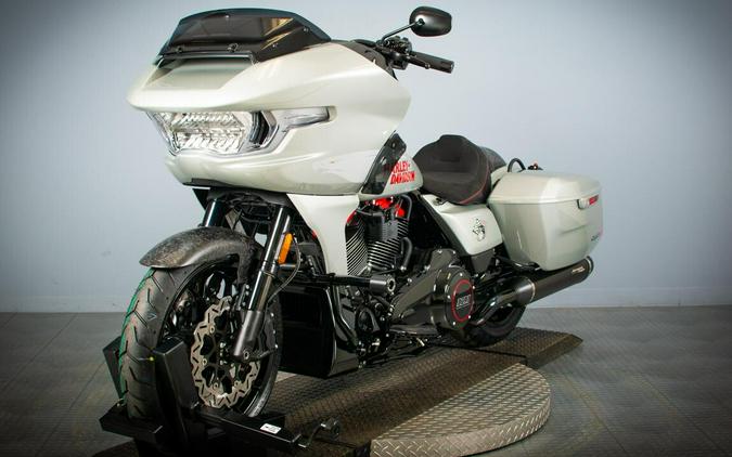 2025 Harley-Davidson CVO Road Glide ST FLTRXSTSE