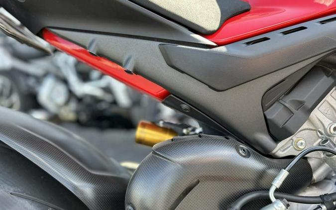 2020 Ducati Panigale V4 S Ducati Red