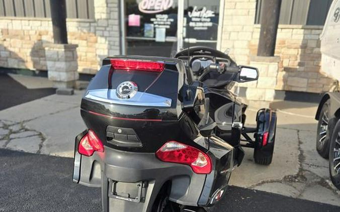 2015 Can-Am® Spyder® RT Limited 6 Speed semi-Automatic (SE6)