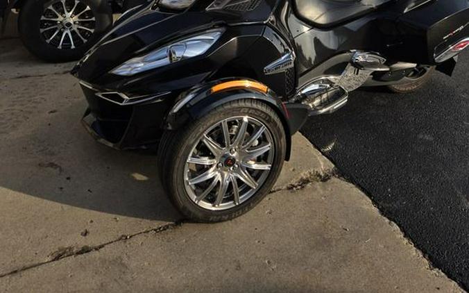 2015 Can-Am® Spyder® RT Limited 6 Speed semi-Automatic (SE6)