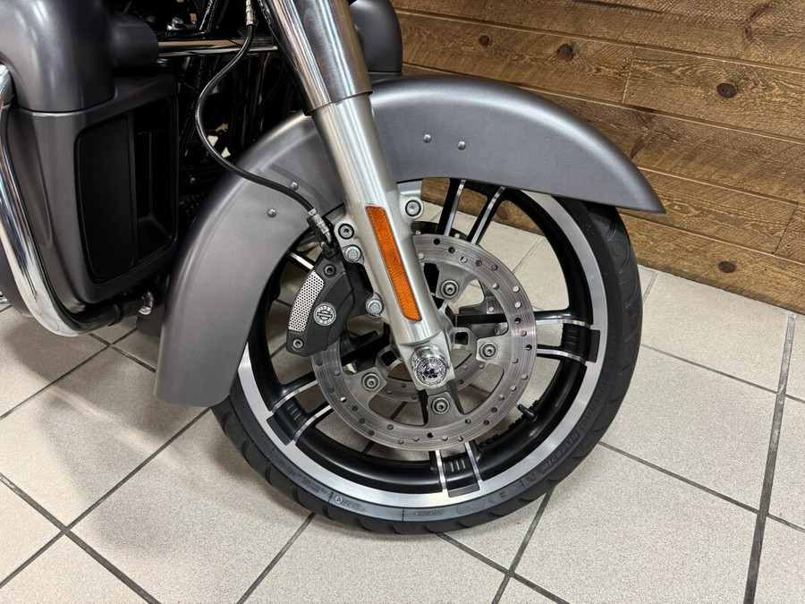2017 Harley-Davidson® Street Glide® Special Charcoal Denim FLHXS