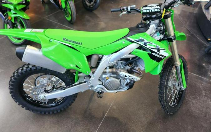 FIRST LOOK! 2024 KAWASAKI KX250, KX112, KX85 & KX65 MODELS