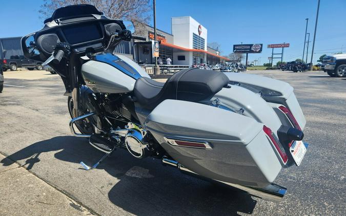 FLHX 2024 Street Glide®