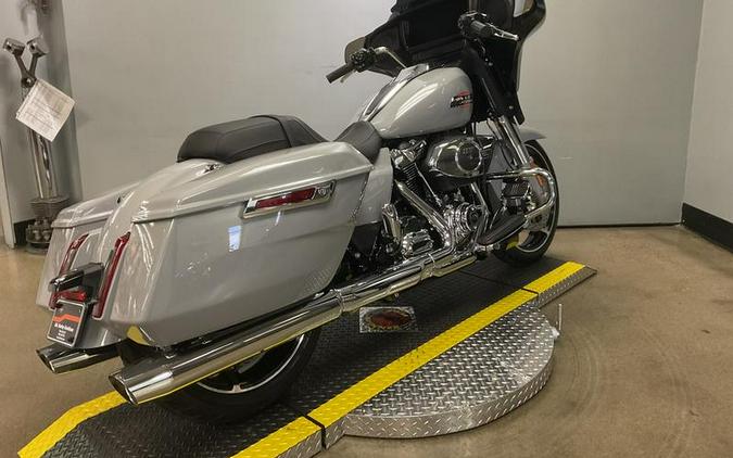 2024 Harley-Davidson® FLHX - Street Glide®