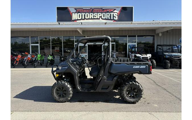 2025 Can-Am Defender XT HD10