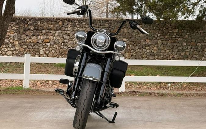 2026 Harley-Davidson Softail FLHC - Heritage Classic