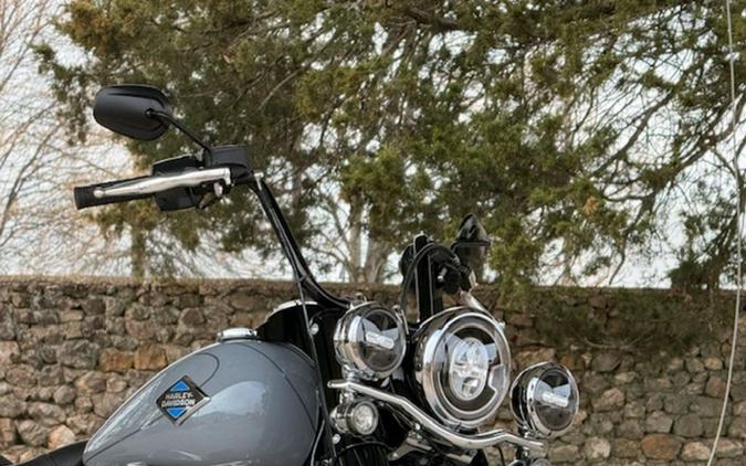 2026 Harley-Davidson Softail FLHC - Heritage Classic