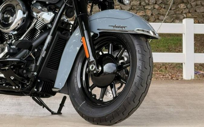 2026 Harley-Davidson Softail FLHC - Heritage Classic