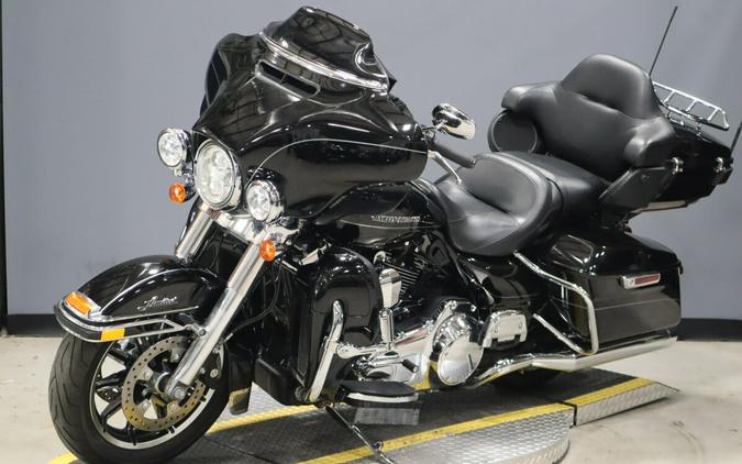 2014 Harley-Davidson Ultra Limited Black