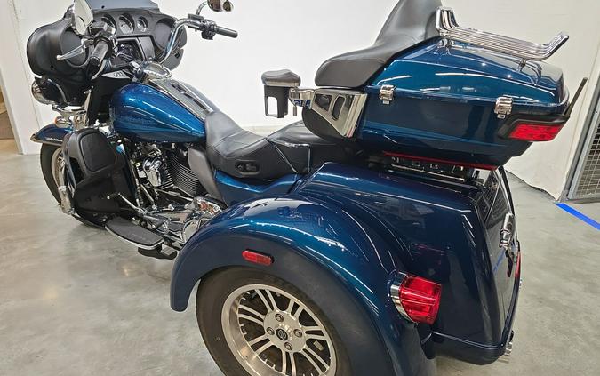 FLHTCUTG 2020 Tri Glide® Ultra