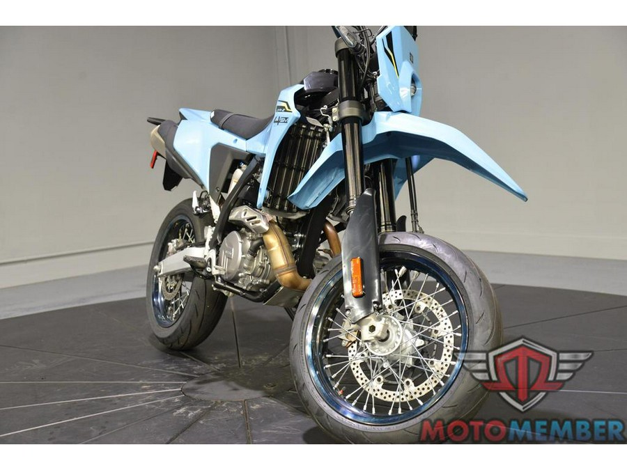2025 Suzuki DR-Z4SM