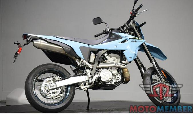 2025 Suzuki DR-Z4SM