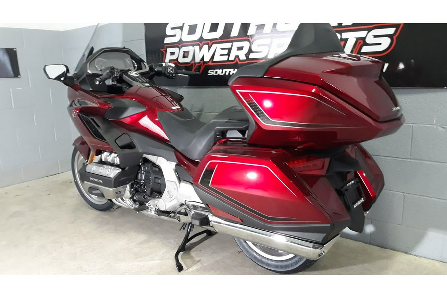 2026 GOLDWING TOUR DCT - Honda