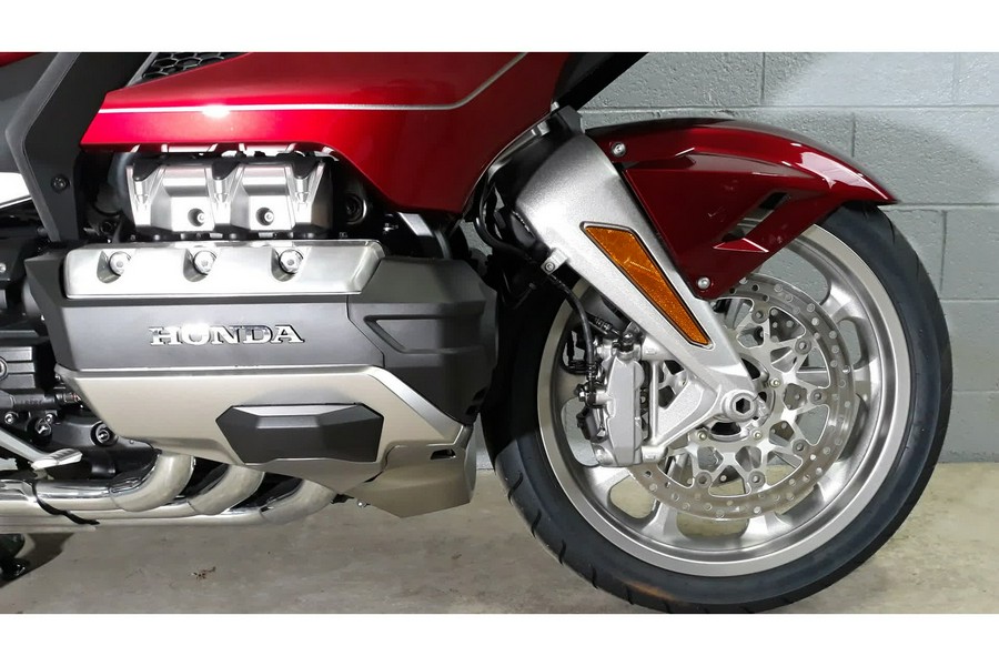 2026 GOLDWING TOUR DCT - Honda