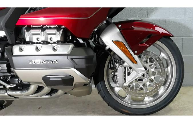 2026 GOLDWING TOUR DCT - Honda