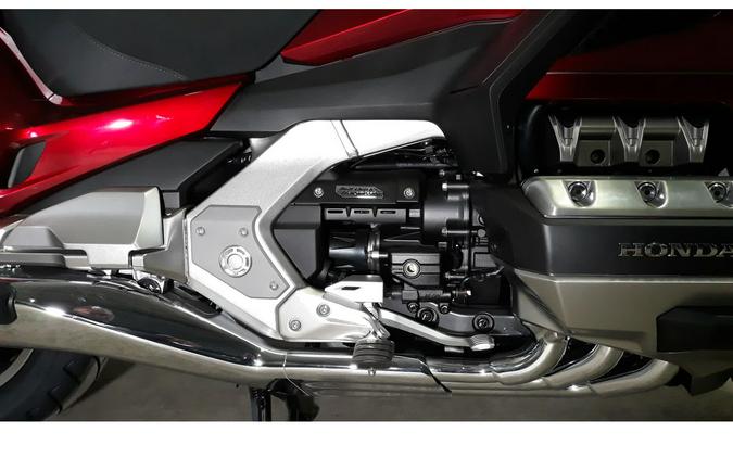 2026 GOLDWING TOUR DCT - Honda