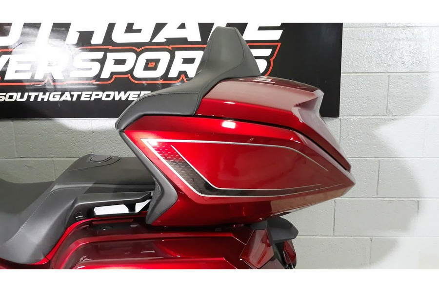 2026 GOLDWING TOUR DCT - Honda