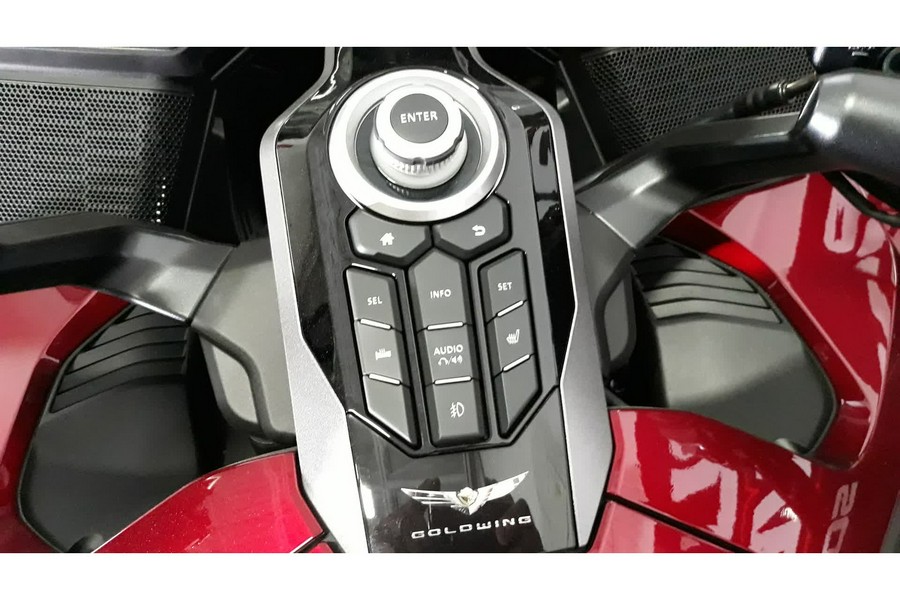 2026 GOLDWING TOUR DCT - Honda
