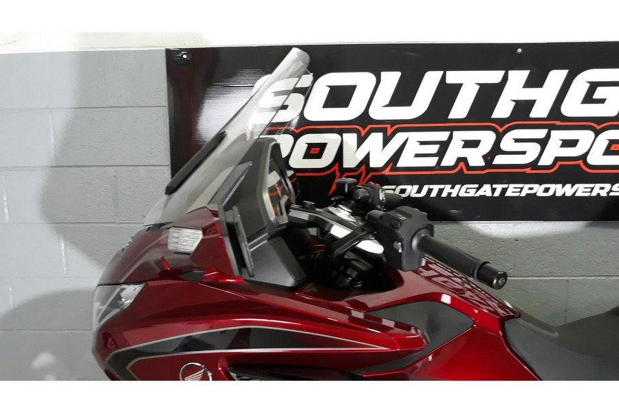 2026 GOLDWING TOUR DCT - Honda