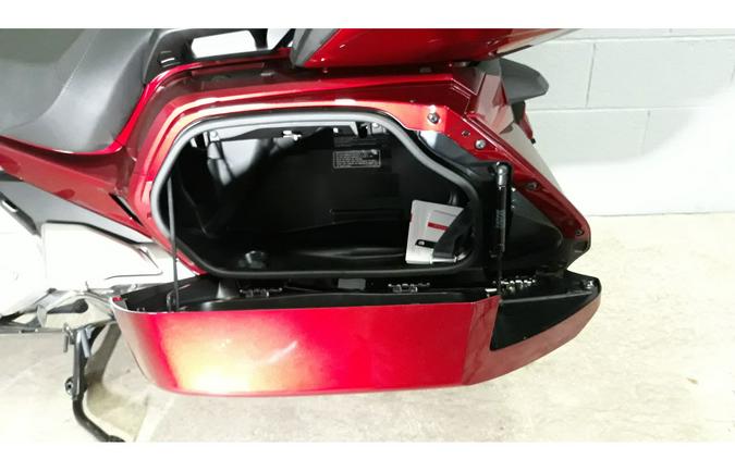 2026 GOLDWING TOUR DCT - Honda
