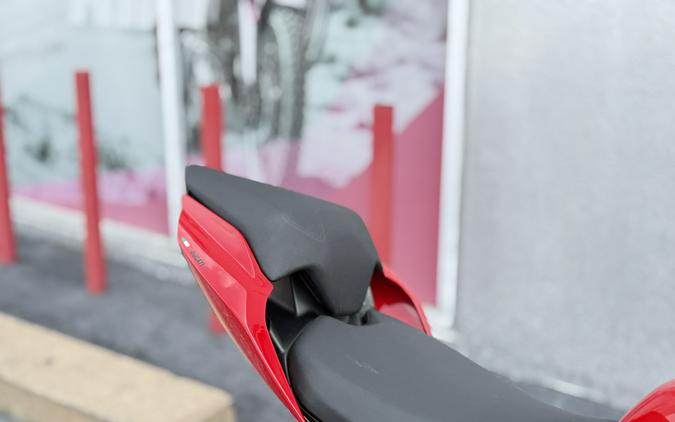 2024 Ducati Streetfighter V2 Ducati Red - 07840C