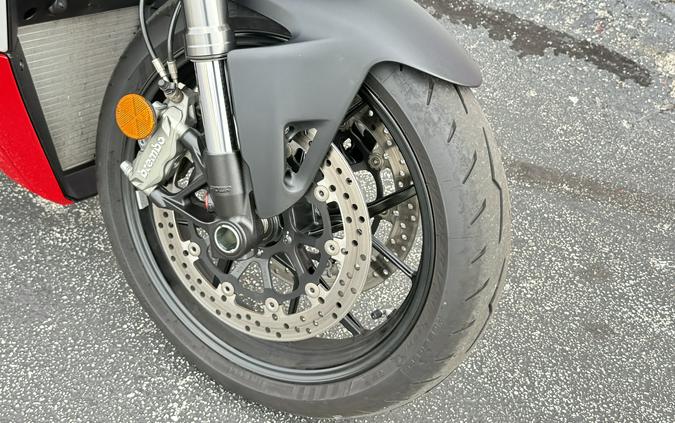 2024 Ducati Streetfighter V2 Ducati Red - 07840C