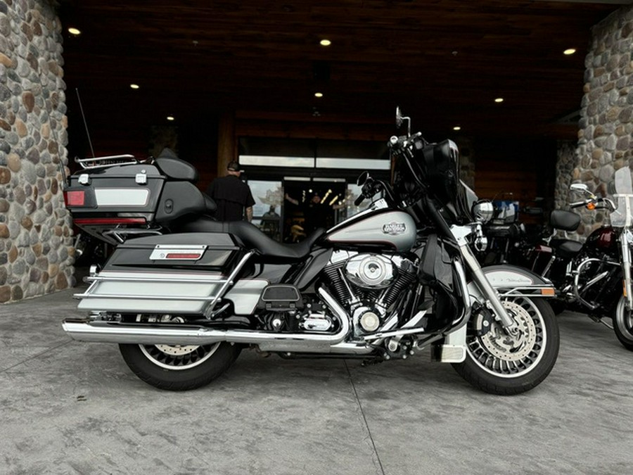 2010 Harley-Davidson FLHTCU - Ultra Classic Electra Glide