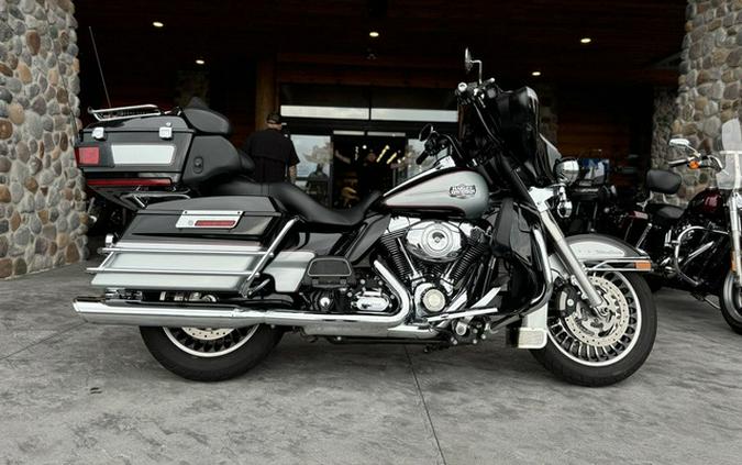 2010 Harley-Davidson FLHTCU - Ultra Classic Electra Glide