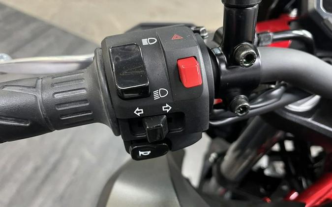 2025 Kawasaki Z500 SE ABS