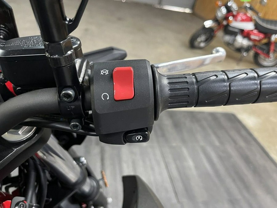 2025 Kawasaki Z500 SE ABS