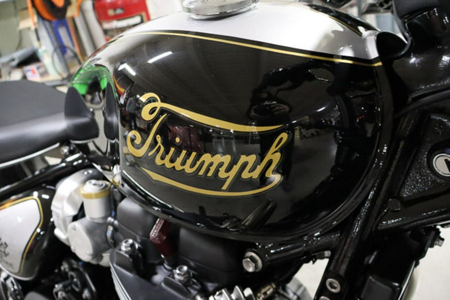 2025 Triumph Bonneville Bobber Icon Edition