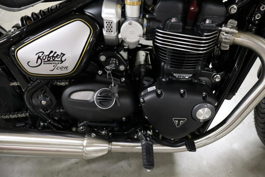 2025 Triumph Bonneville Bobber Icon Edition