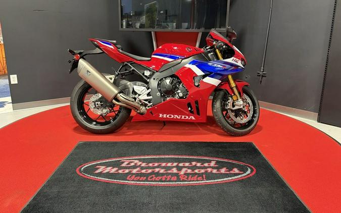 2025 Honda CBR1000RR-R Fireblade SP