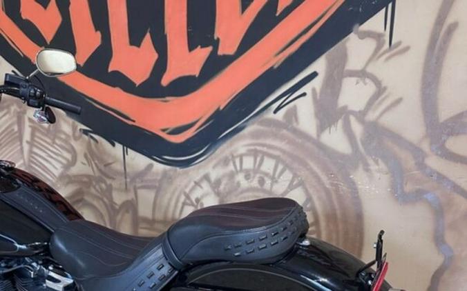 FLHC 2018 Heritage Classic