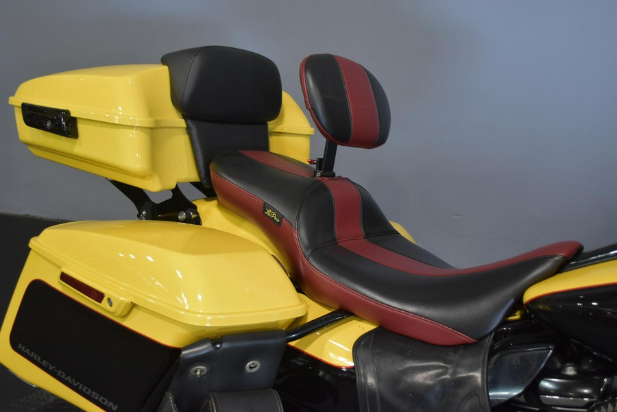 2023 Harley-Davidson Street Glide Special Industrial Yellow/Vivid Black - Black Finish