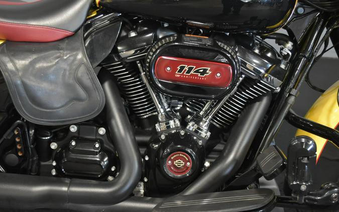 2023 Harley-Davidson Street Glide Special Industrial Yellow/Vivid Black - Black Finish