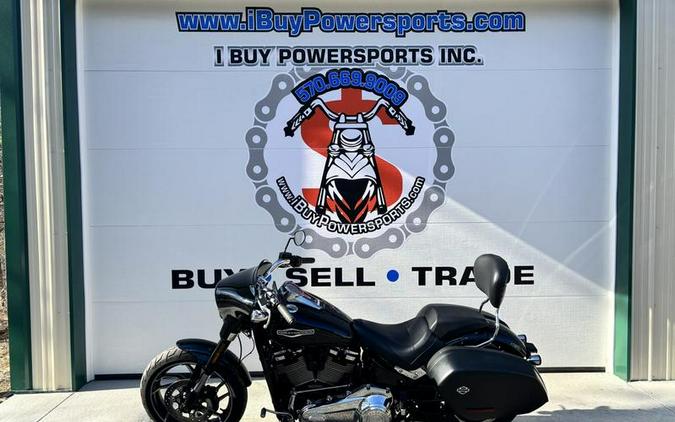 2018 Harley-Davidson® FLSB - Softail® Sport Glide™