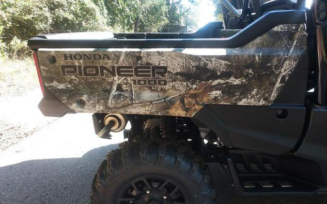 2025 Honda® Pioneer 1000-6 Deluxe Crew TrueTimber Atera Camo