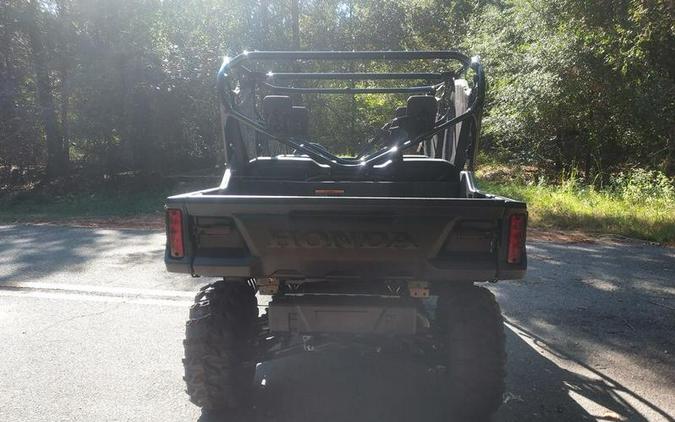 2025 Honda® Pioneer 1000-6 Deluxe Crew TrueTimber Atera Camo