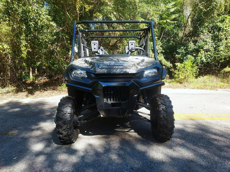 2025 Honda® Pioneer 1000-6 Deluxe Crew TrueTimber Atera Camo