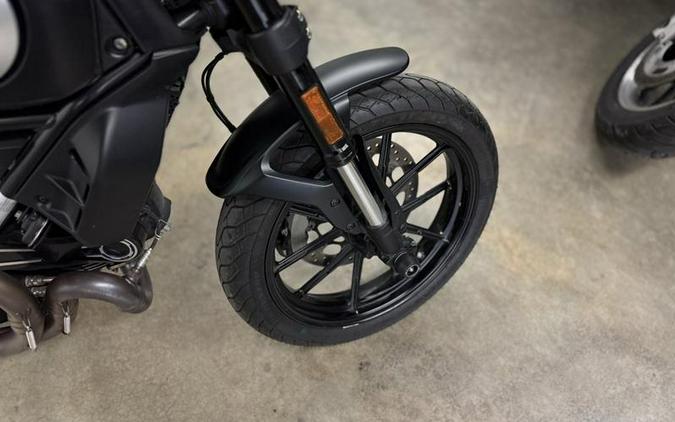 2020 Ducati Scrambler 800 Dark