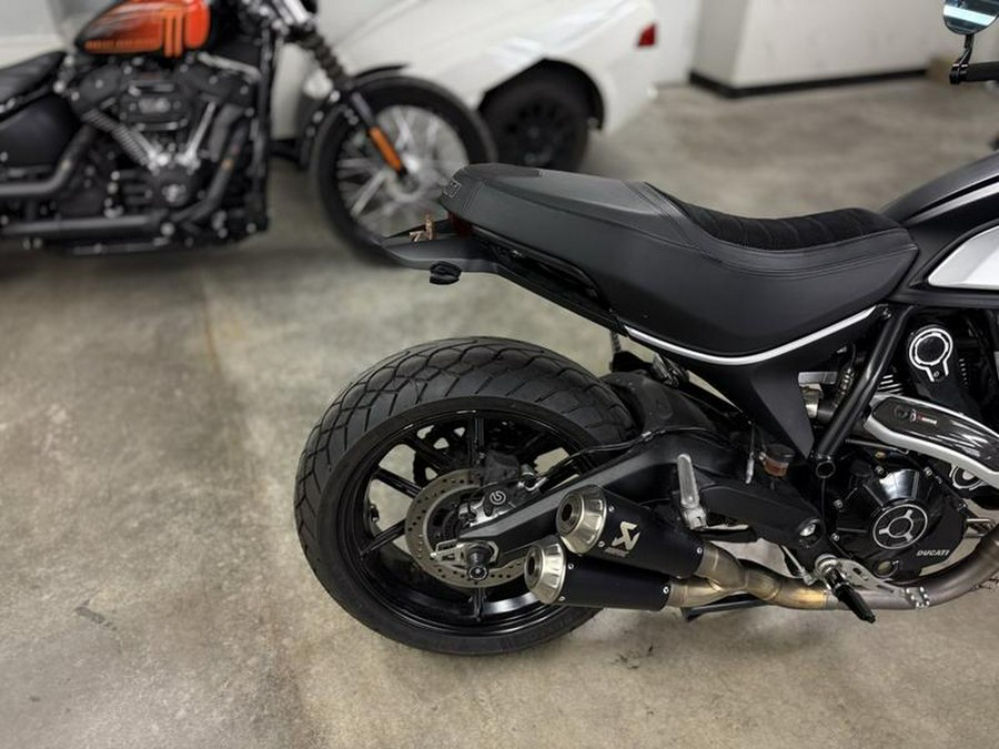 2020 Ducati Scrambler 800 Dark