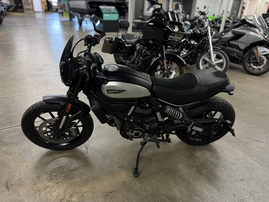 2020 Ducati Scrambler 800 Dark