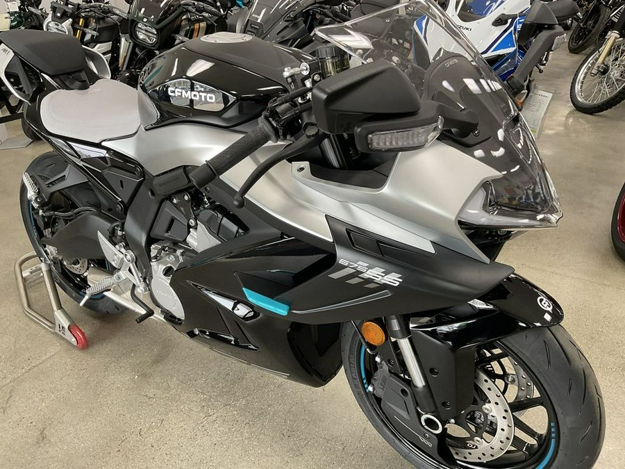 2025 CFMOTO 675SS