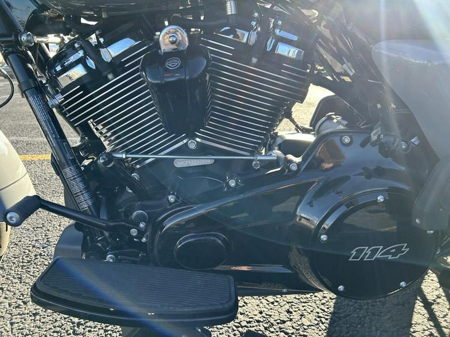 2024 Harley-Davidson® FLRT - Freewheeler®