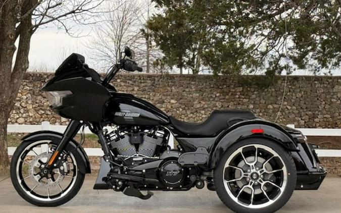 2026 Harley-Davidson FLTRT - Road Glide 3